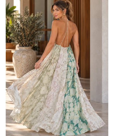 Vestido longo boho com alças finas cruzadas nas costas, estampa tie-dye verde