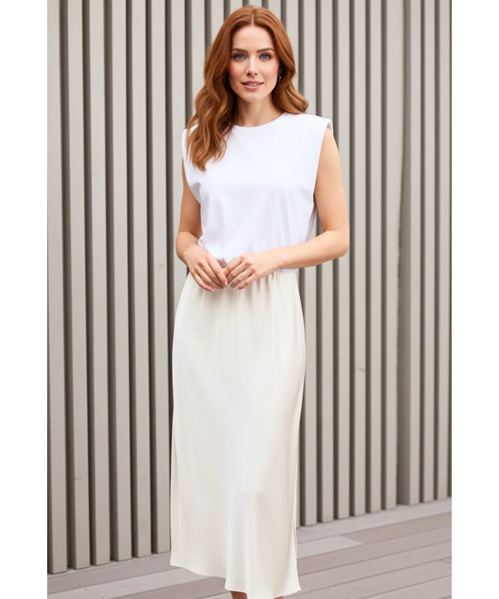 Comprar vestido midi feminino listrado casual malha confortável com saia lisa elegante barato em promoção ZARA