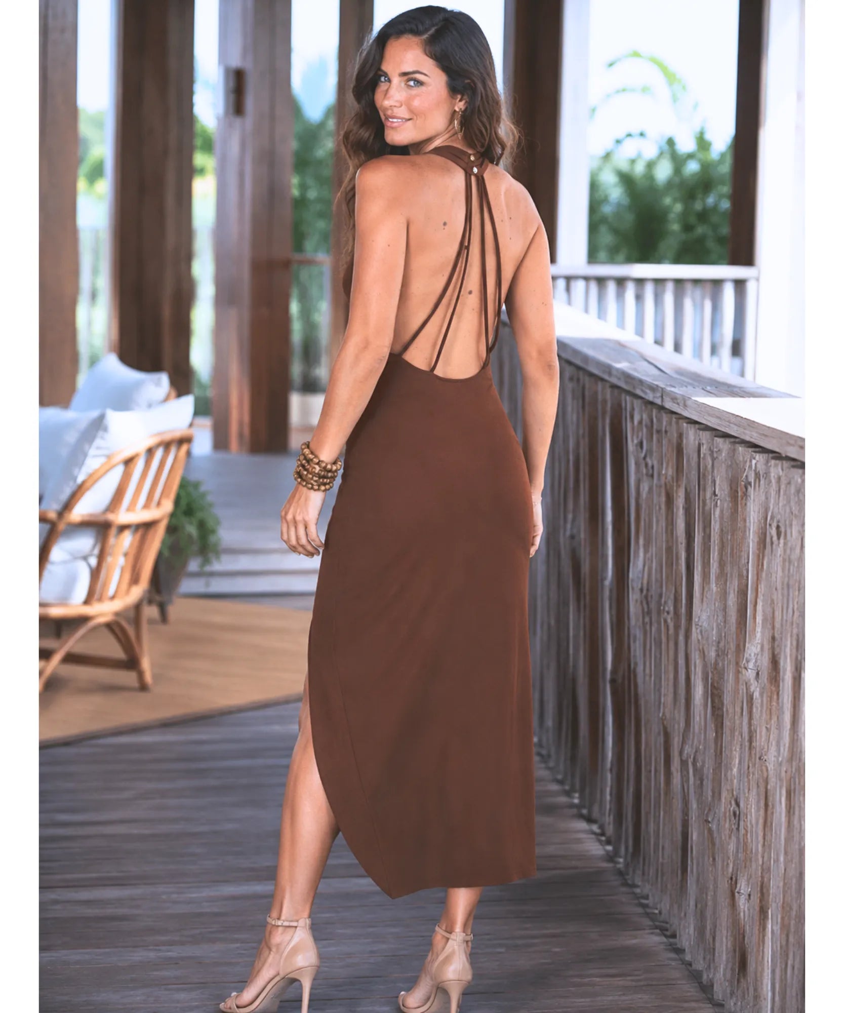 Comprar vestido midi transpassado com decote V e argola metálica na cintura barato e em promoção ANELLIMN
