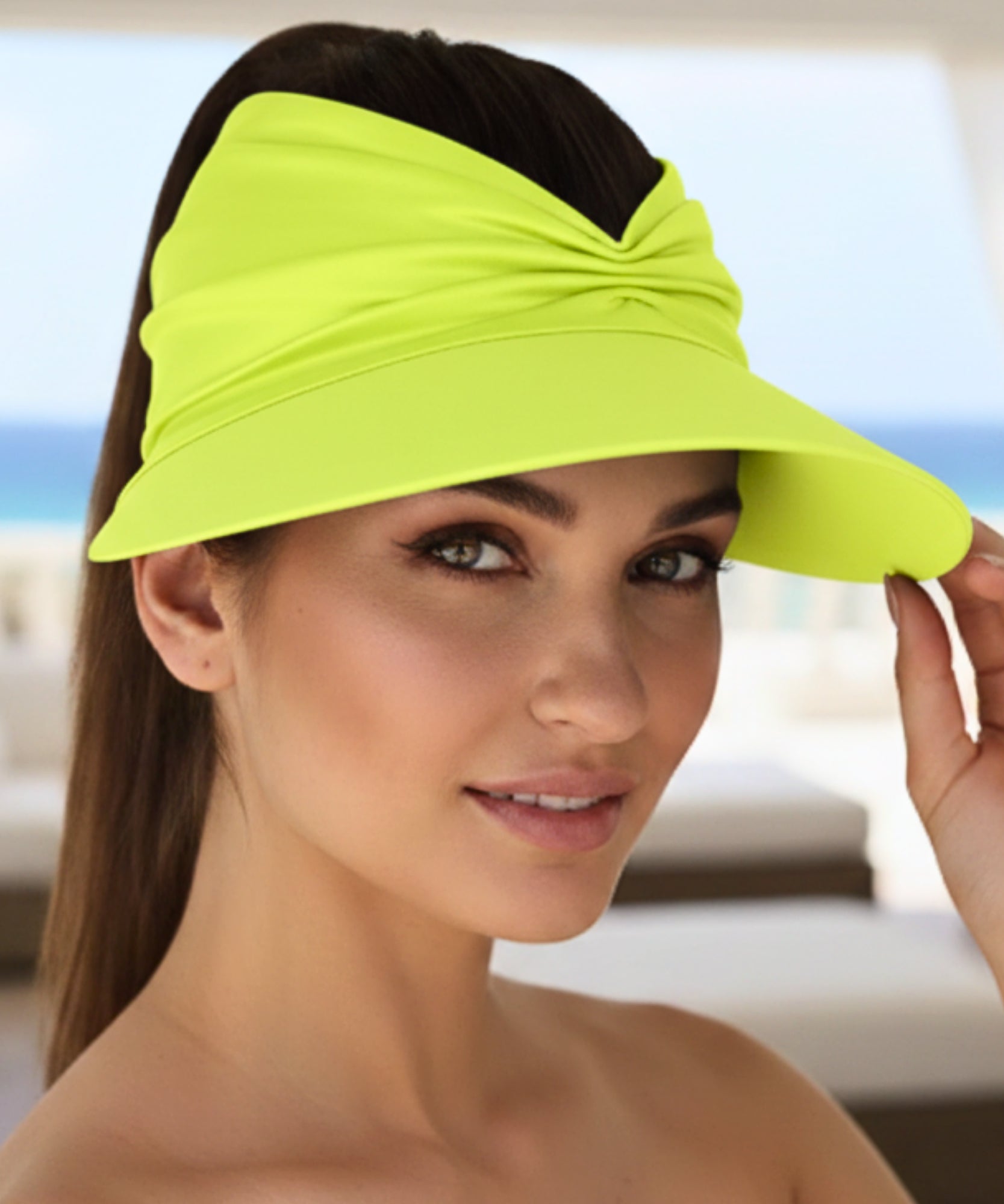 Comprar viseira feminina com topo franzido drapeado ajustável proteção UV para praia verão corrida e atividades barato